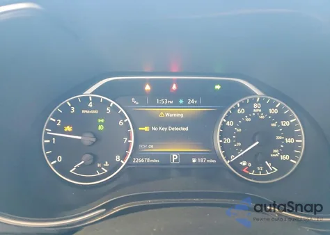 2017 Nissan Maxima 3.5S z USA, uszkodzony, nr VIN 1N4AA6AP4HC431196